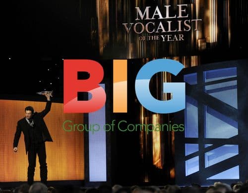 Blake Shelton at 44th CMA Awards