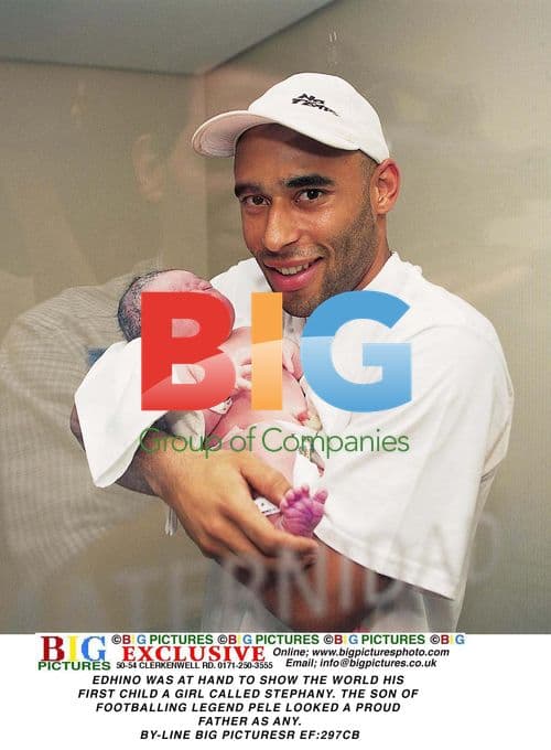 Pele's Son Edinho Introduces Newborn Daughter Stephany