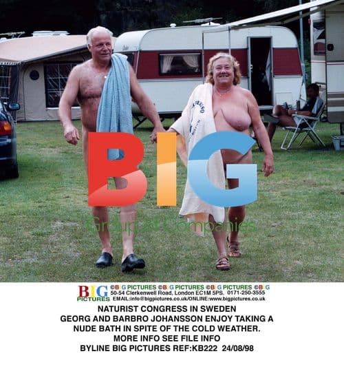 Naturists Enjoy Nude Bath in Sweden