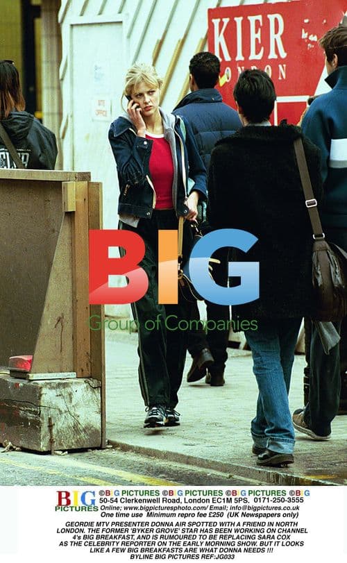 Donna Air Spotted in North London