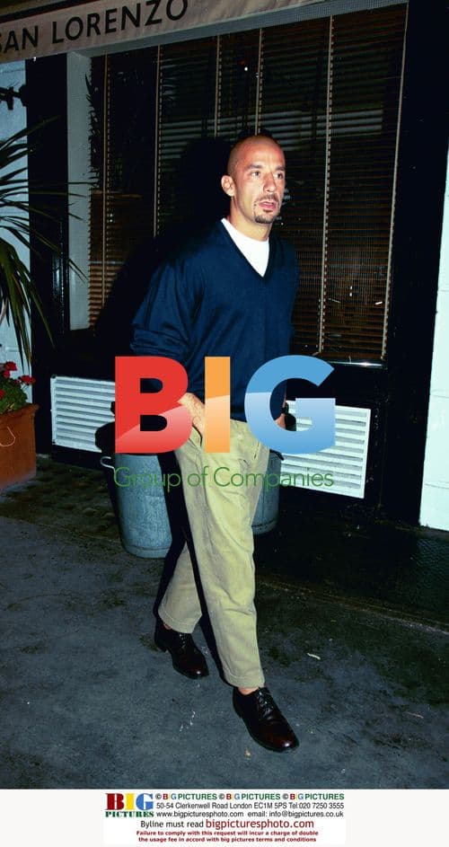 Roberto Di Matteo and Vialli with Mystery Blonde