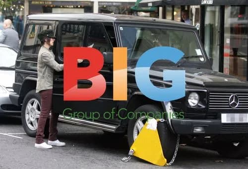 Sharleen Spiteri Gets Clamped While Shopping