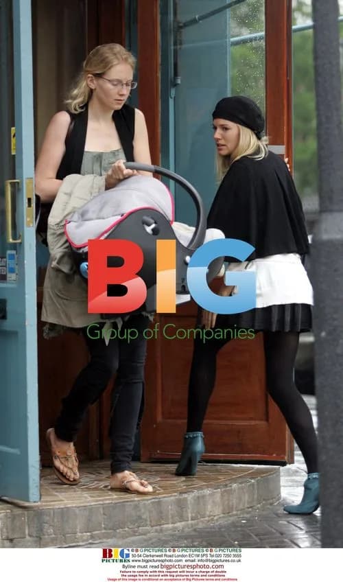 Sienna Miller meets friend for lunch