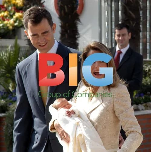 Spain's Crown Princess Letizia and Prince Felipe leaving hospital with baby Leonor