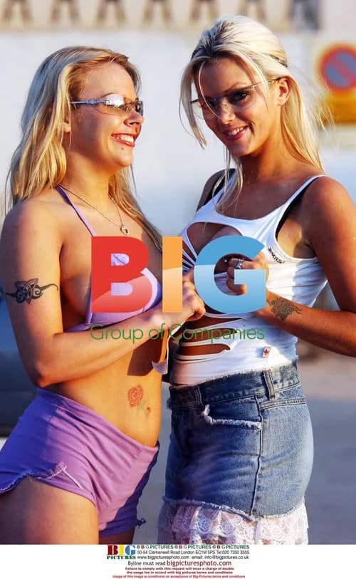 Glamour Girls Tara and Delta Play Golf in Spain