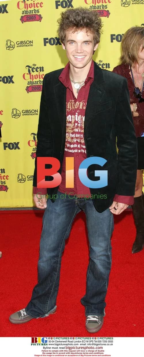 Tyler Hilton at 2005 Teen Choice Awards
