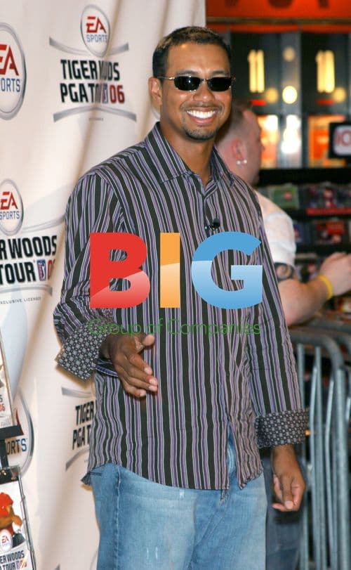 Tiger Woods Promoting Golf Game