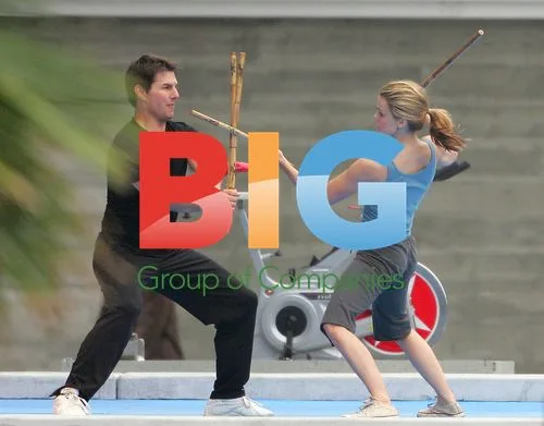 Tom Cruise and Keri Russel Filming MI:3