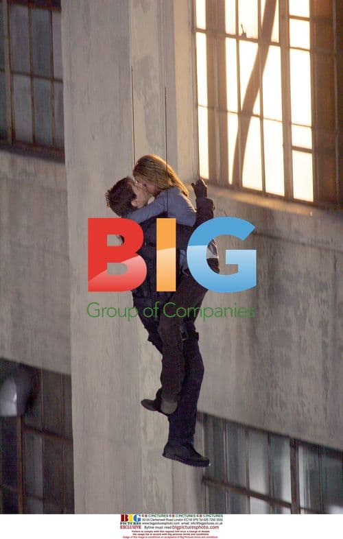 Tom Cruise and Keri Russel film "Mission Impossible 3"