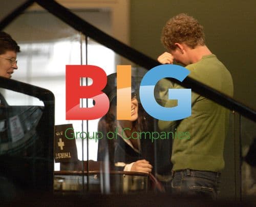 Tara Palmer Tomkinson and Guy Pelly Shopping