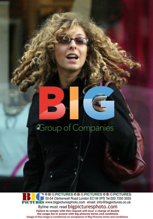 Eastenders star Tracey-Ann Oberman gets saucy on shopping spree