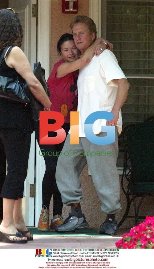 Catherine Zeta Jones and Michael Douglas Relax at Beverly Hills Hotel