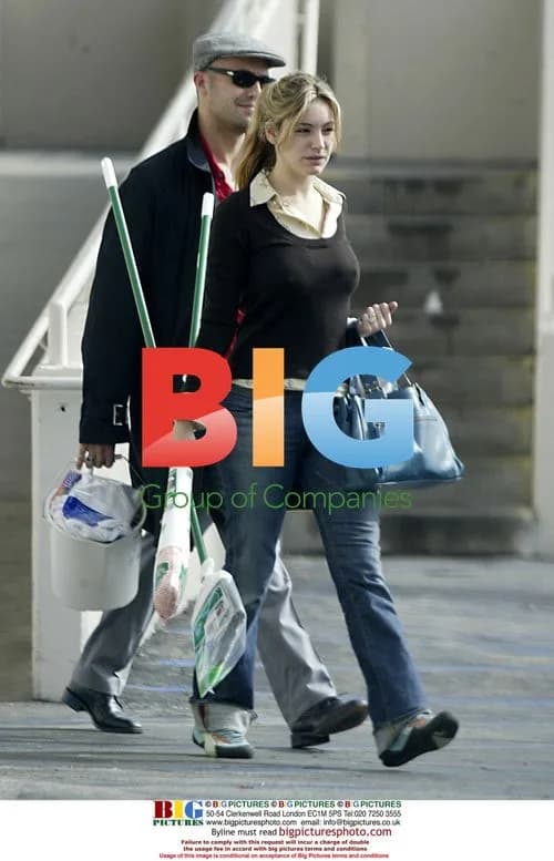 Kelly Brook and Billy Zane Out Shopping