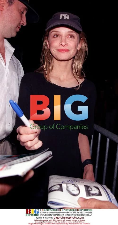 Calista Flockhart signs autographs