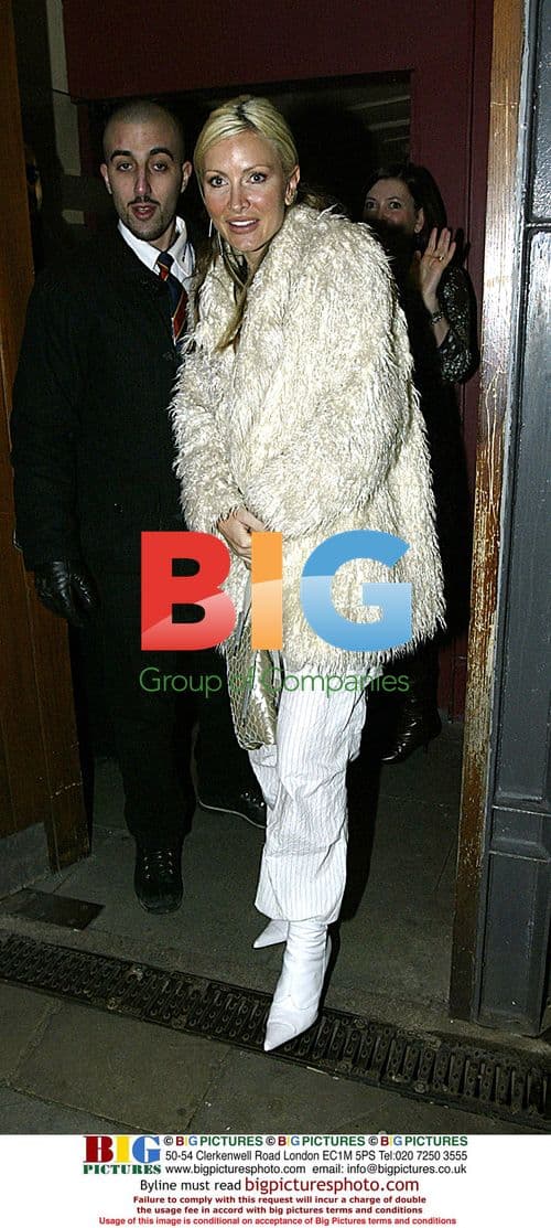 Caprice leaves Manchester bar 'really drunk'