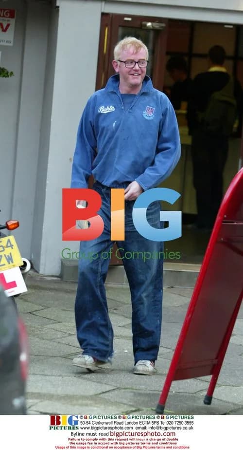Chris Evans Spotted at Gym