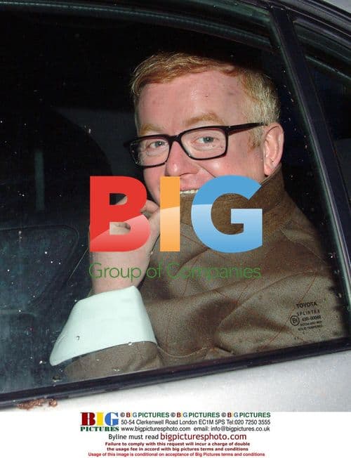 Chris Evans out with Amanda Brunker