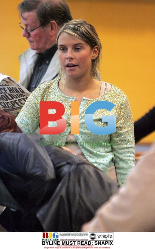 Coleen Mcloughlin buys fast food