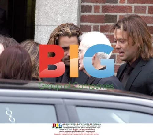 Colin Farrell attends grandfather's funeral