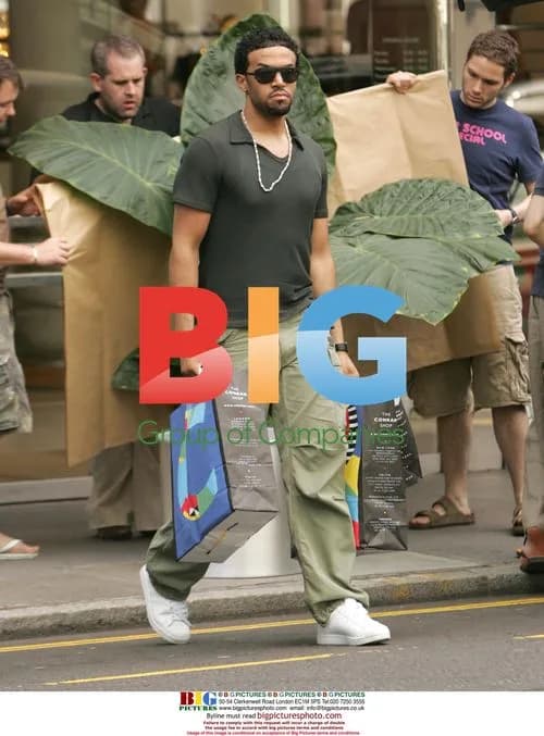 Craig David shopping with mystery woman