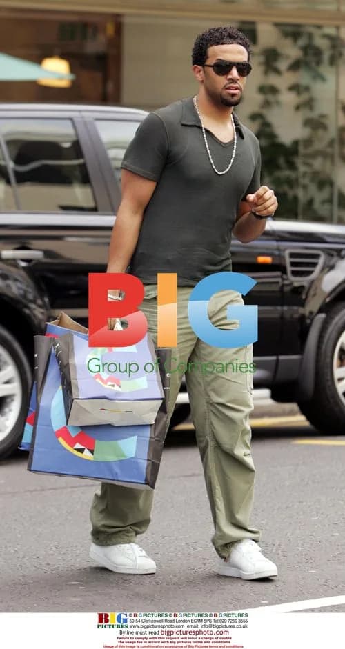Craig David out shopping with mystery woman