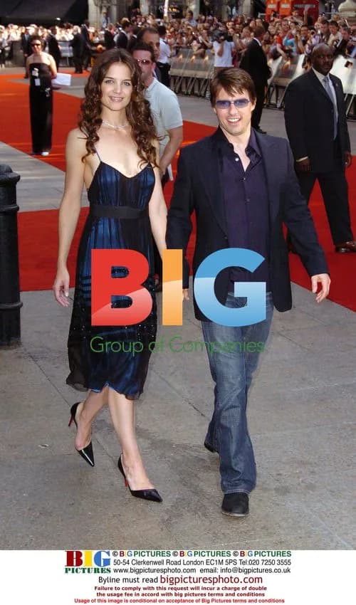 Tom Cruise and Katie Holmes at War of the Worlds Premiere