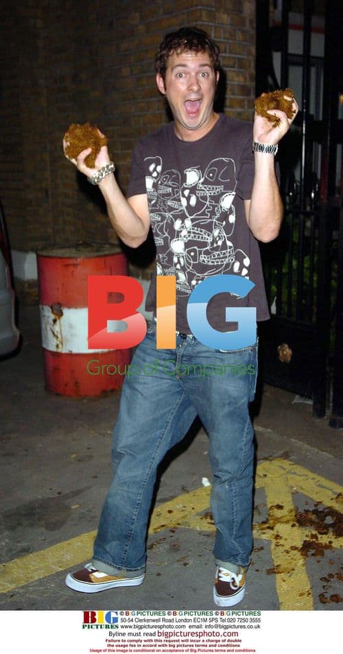 Dan from Dirty Sanchez eats horse