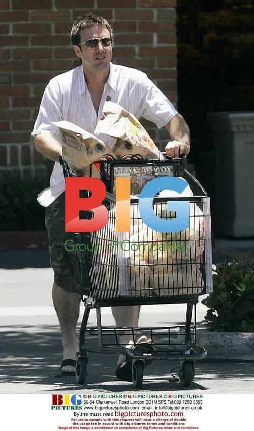 David Arquette Shopping in Malibu