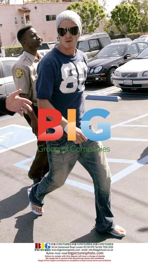 David and Victoria Beckham Shopping in L.A.