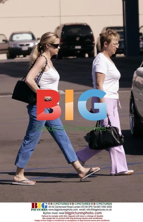 Denise Richards Gets Support from Mom