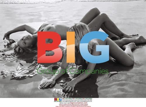 Model Ebony on Caribbean photo shoot