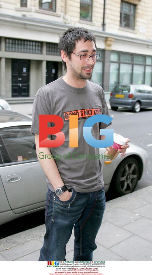 Radio One DJs Edith Bowman and Colin Arrive