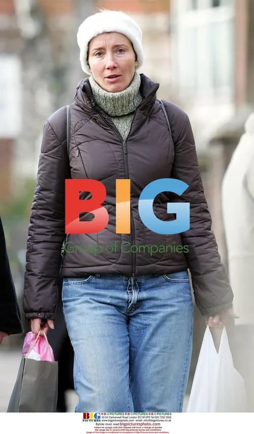 Emma Thompson shopping in London