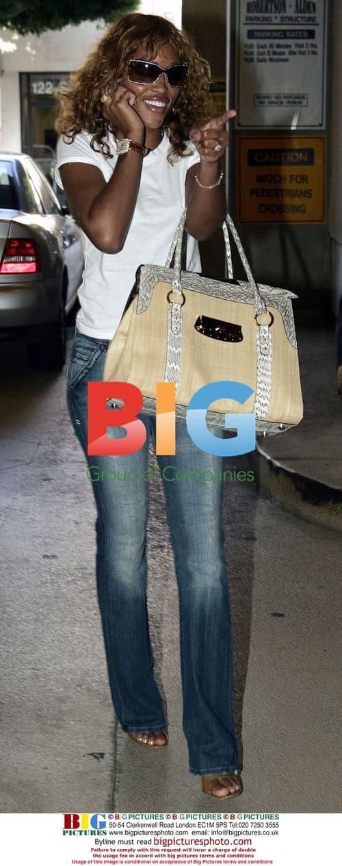 Eve Goes Shopping in Beverly Hills