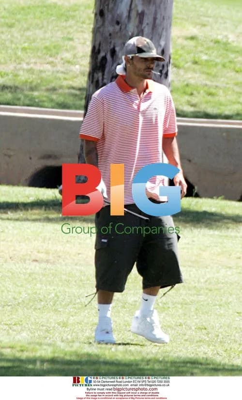 Britney Spears Pregnant, Kevin Federline Golfs