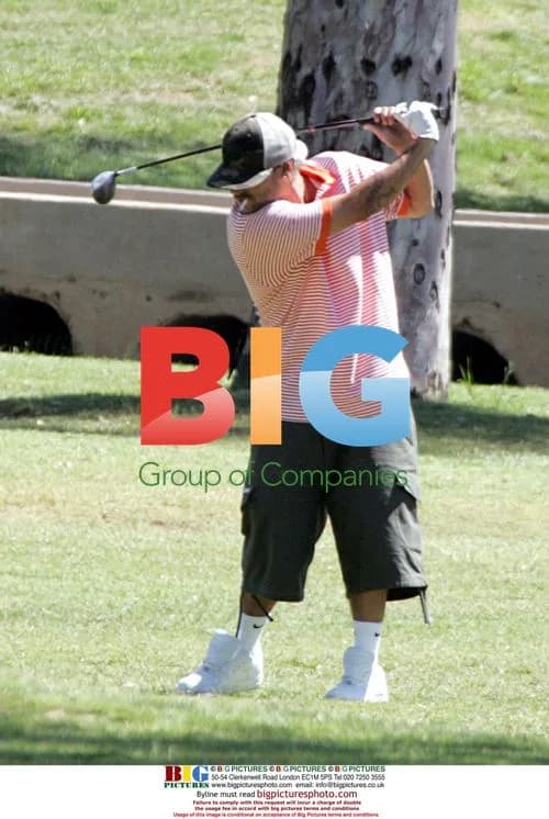 Kevin Federline Plays Golf During Britney Spears' Pregnancy