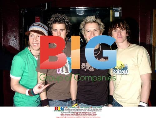 Band Freefaller at 'People to the People' party