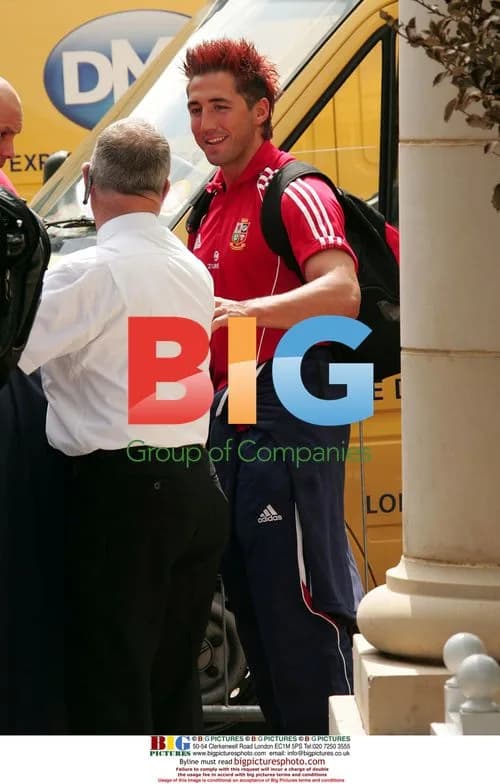 Gavin Henson and British Lions Depart for New Zealand