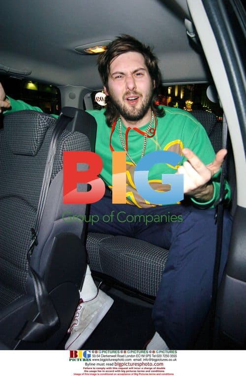 Welsh rappers 'Goldie Lookin Chain' in London