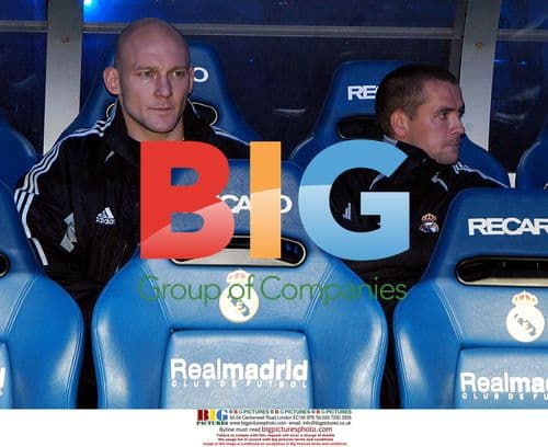 Thomas Gravesen debuts for Real Madrid