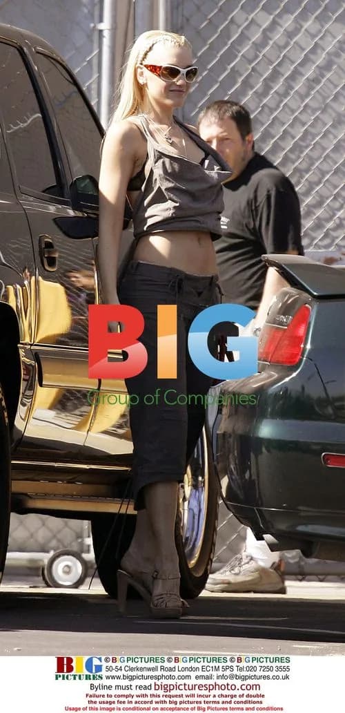 Gwen Stefani arrives in Hollywood with bodyguard