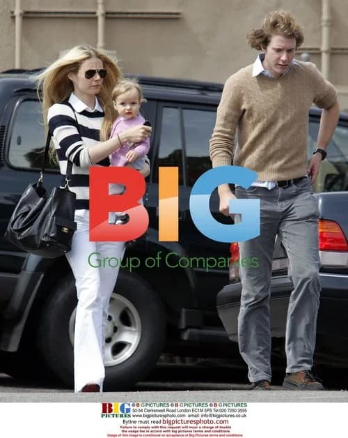 Gwyneth Paltrow out with daughter Apple and brother