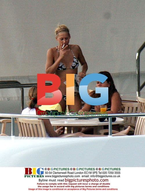 Enrique Iglesias and Anna Kournikova on St Barths Vacation