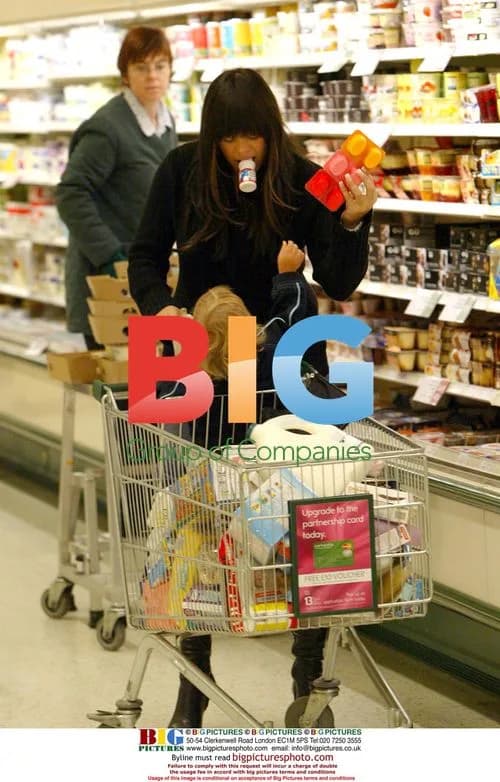 Reality TV Star Jade Goody Shopping