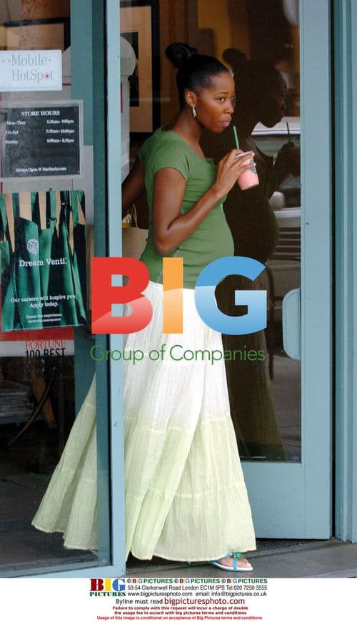 Pregnant Pop Star Jamelia Shopping in Hollywood