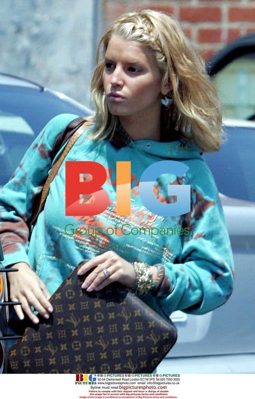 Jessica Simpson and Nick Lachey at Studio