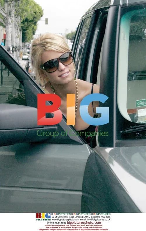 Jessica Simpson Ticketed