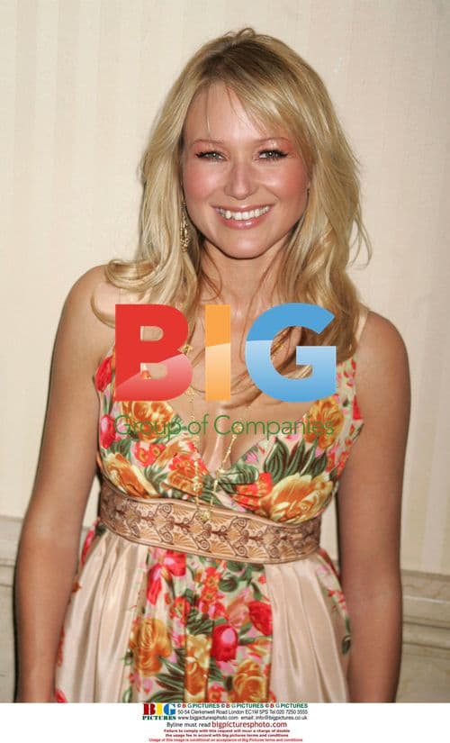 Singer JEWEL at Candie's Foundation Event