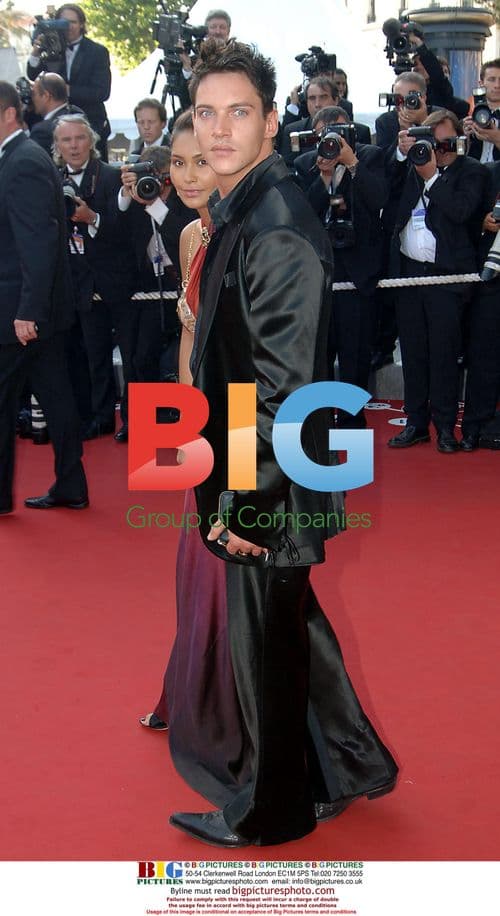 Jonathan Rhys Meyers and guest at 'STAR WARS III' premiere