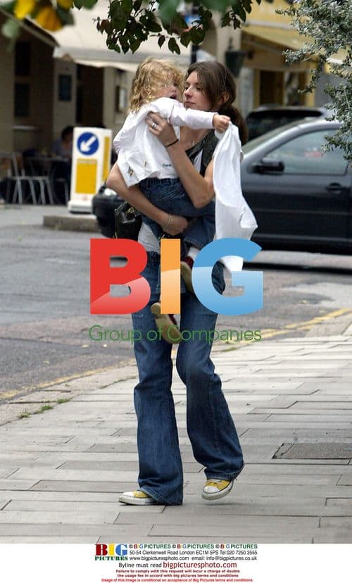 Jools Oliver out with family in London